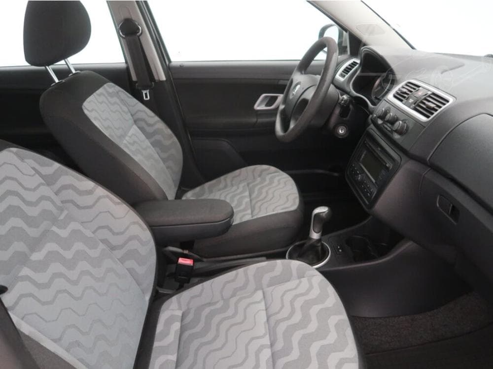 2009 Škoda FABIA - 9