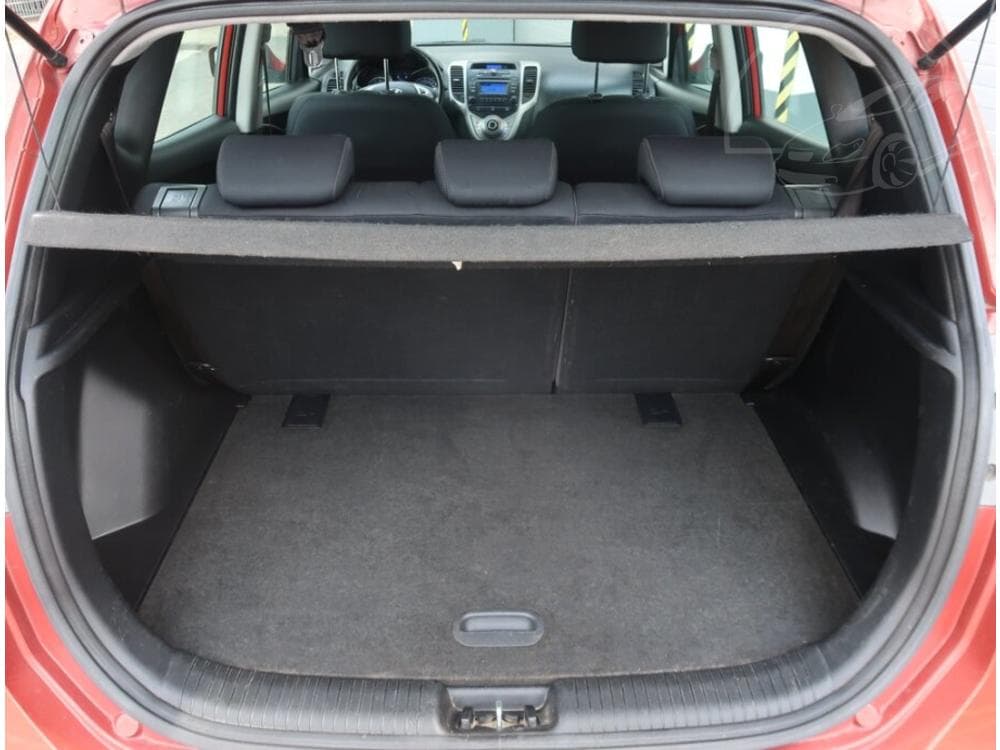 2011 Hyundai ix20 - 13