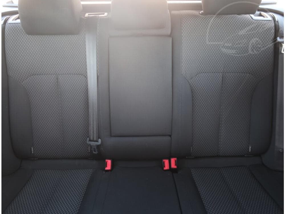 2012 Volkswagen PASSAT - 10