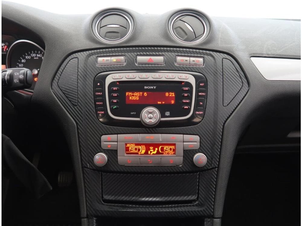 2009 Ford MONDEO - 12