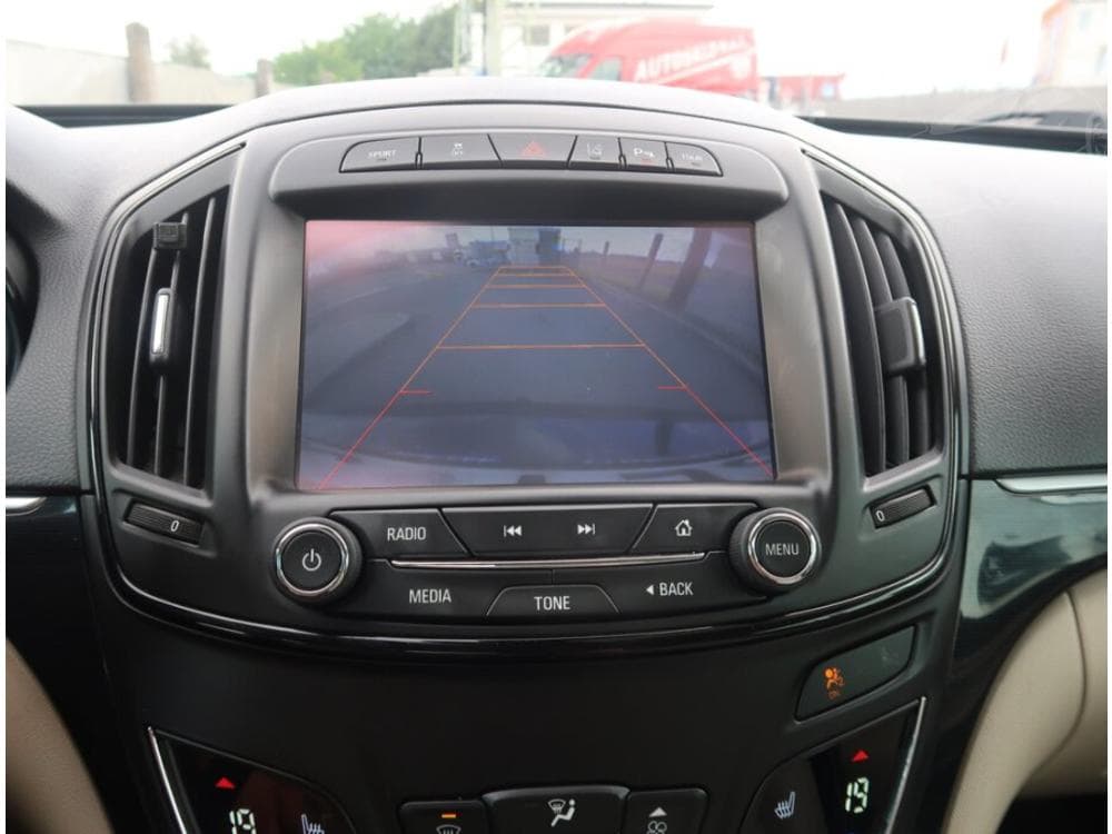 2014 Opel INSIGNIA - 12
