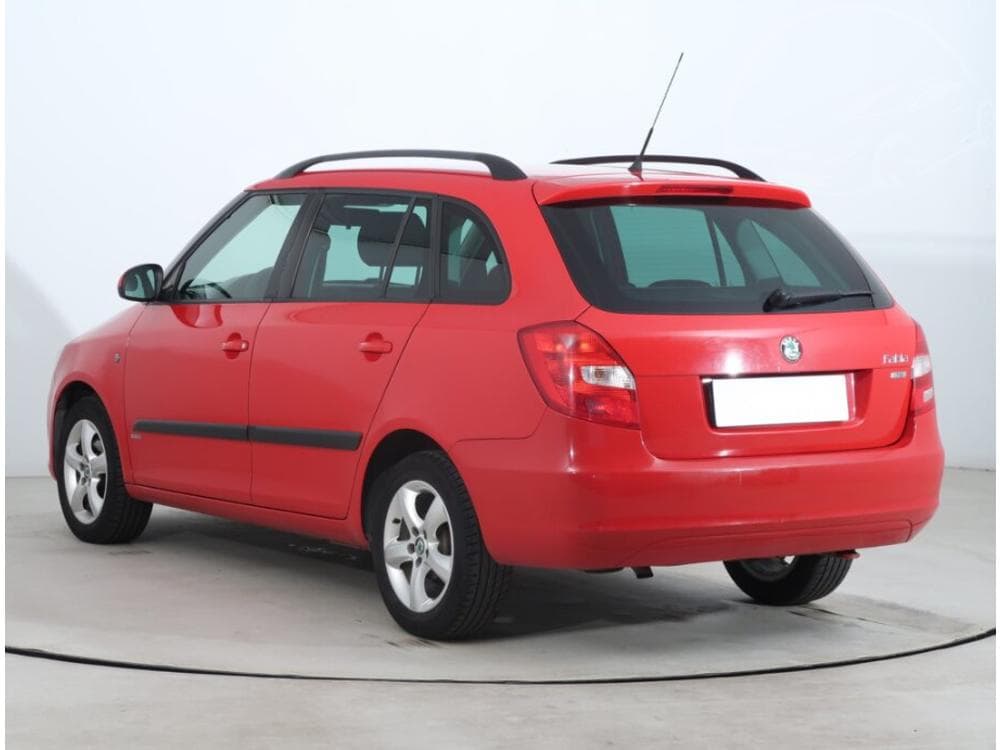 2012 Škoda FABIA - 4