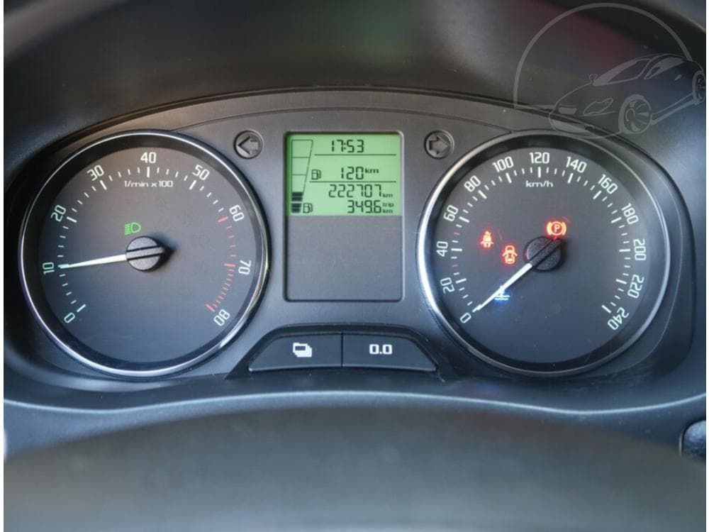2012 Škoda FABIA - 11