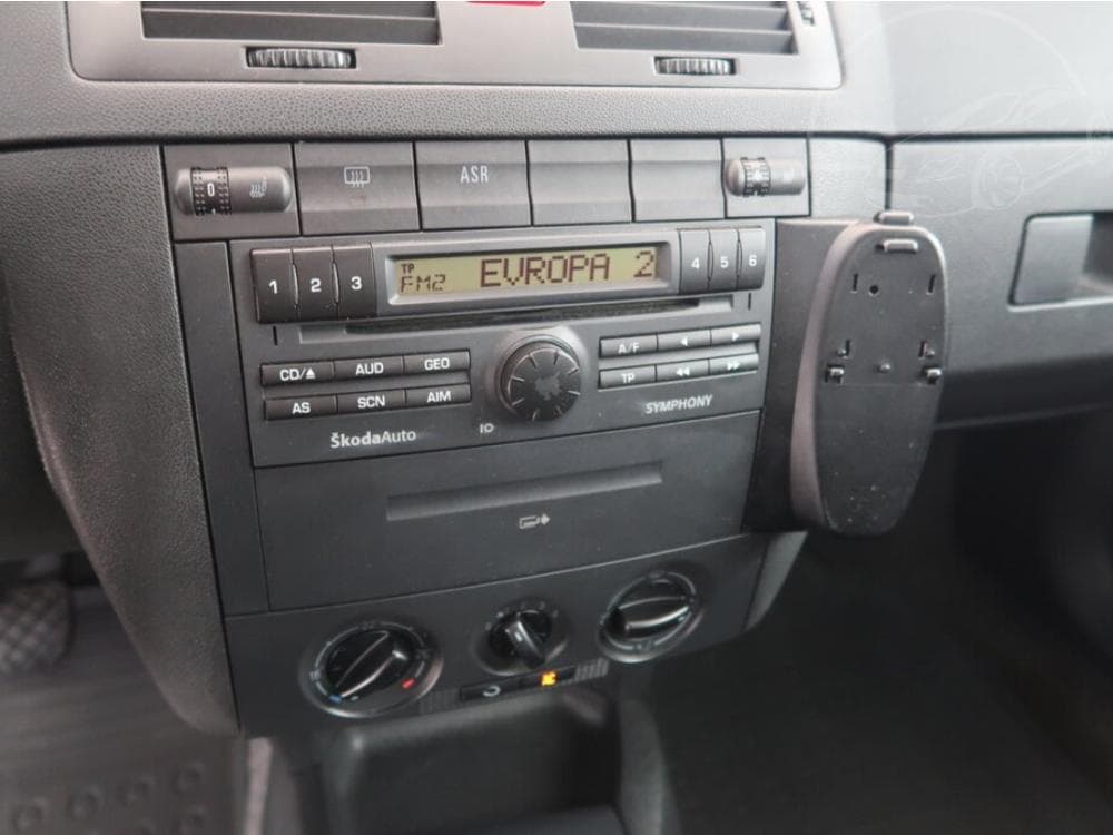 2006 Škoda FABIA - 12