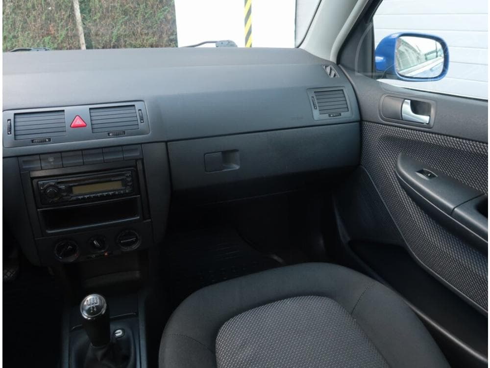 2007 Škoda FABIA - 8