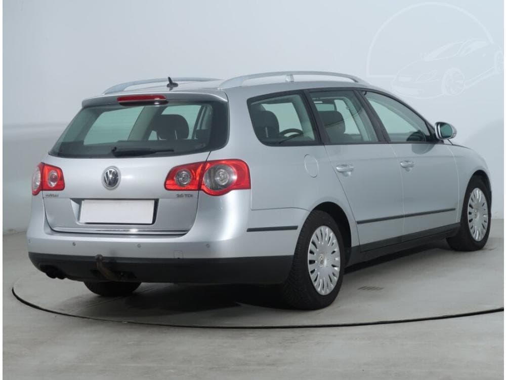 2005 Volkswagen PASSAT - 5
