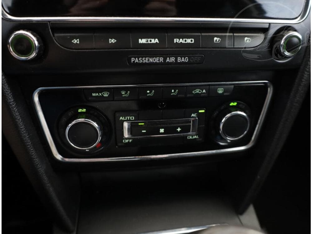 2008 Škoda SUPERB - 10