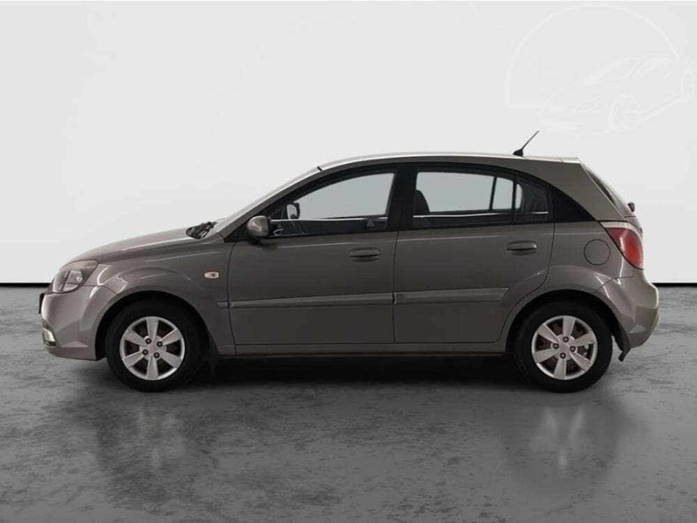 2011 Kia RIO - 3