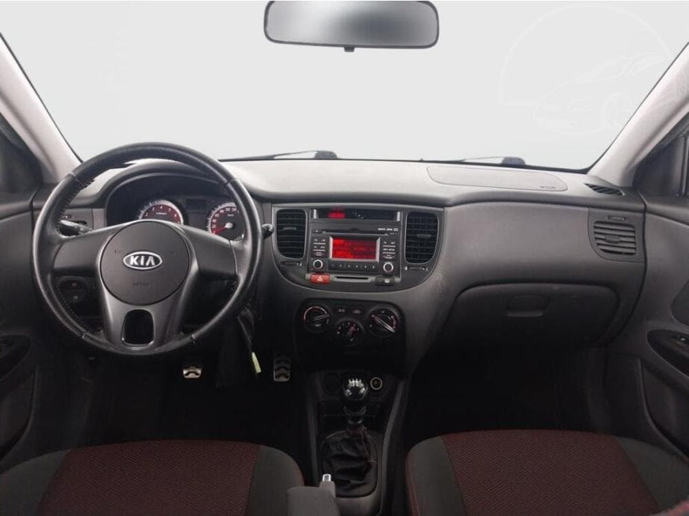2011 Kia RIO - 8