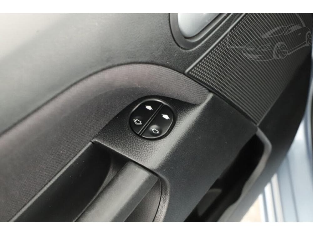 2007 Ford FIESTA - 8