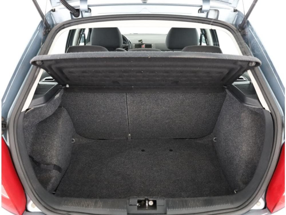 2004 Škoda FABIA - 13