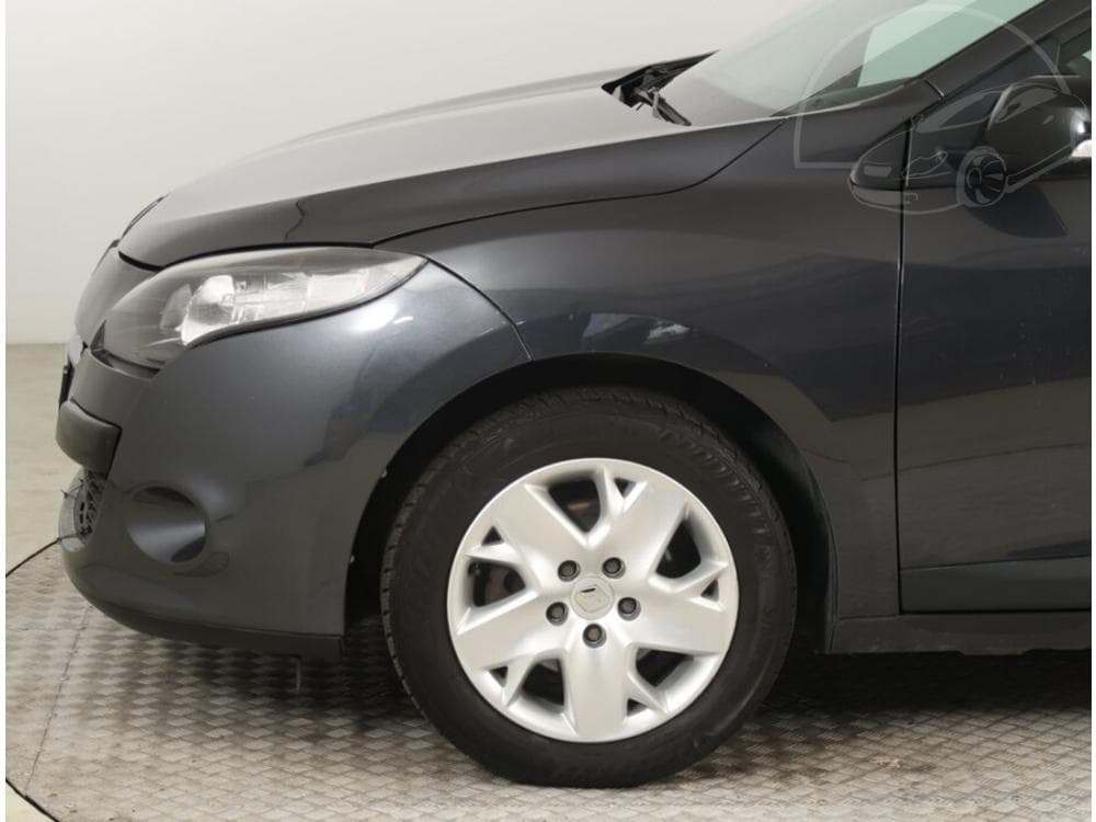 2011 Renault MEGANE - 14