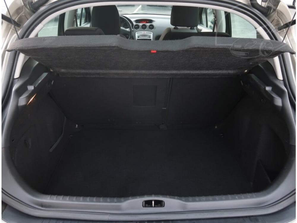 2012 Peugeot 308 - 13