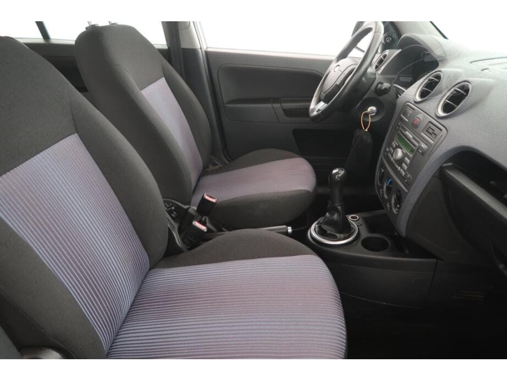 2010 Ford FUSION - 9