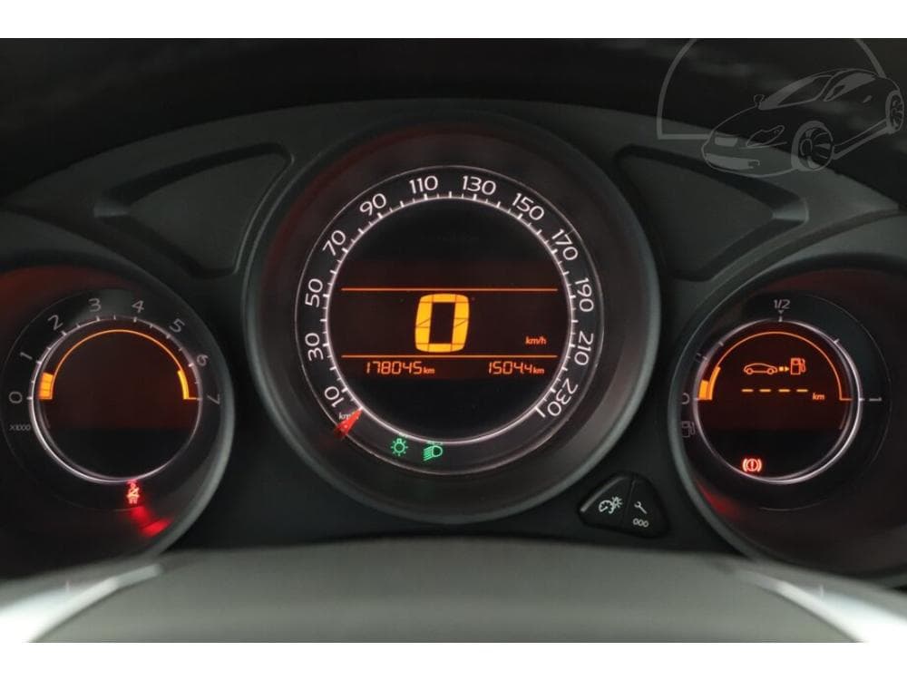 2012 Citroen C4 - 8