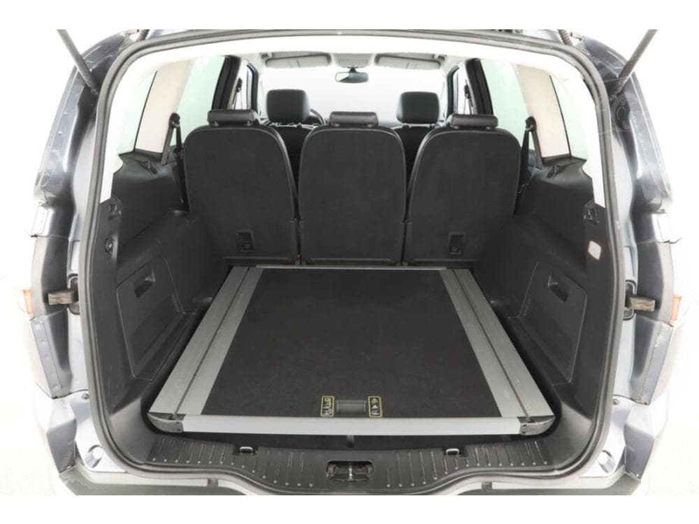 2008 Ford S-MAX - 10