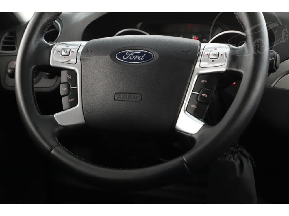 2008 Ford S-MAX - 12