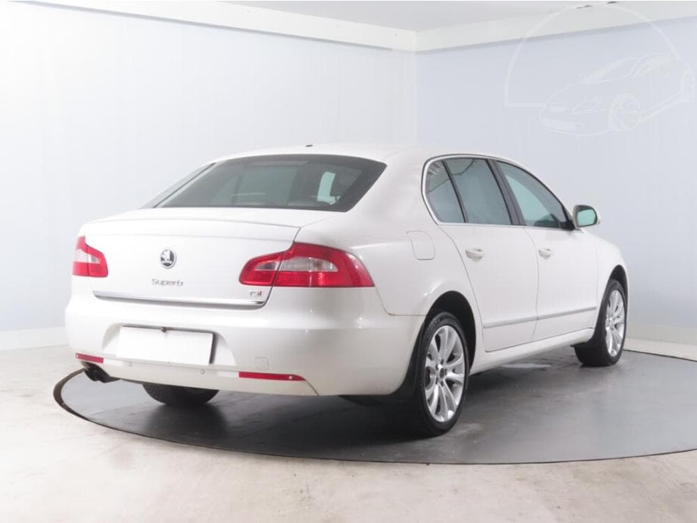2012 Škoda SUPERB - 5