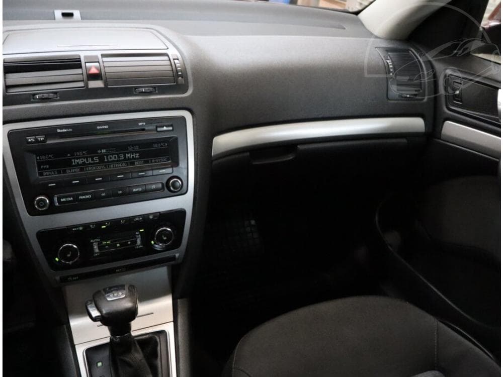 2011 Škoda OCTAVIA - 8