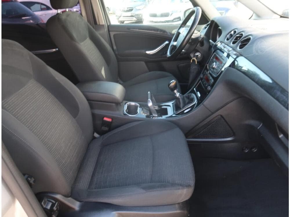 2010 Ford GALAXY - 9