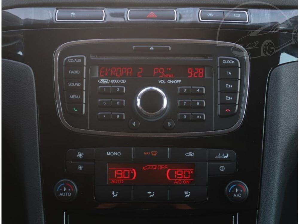 2010 Ford GALAXY - 12