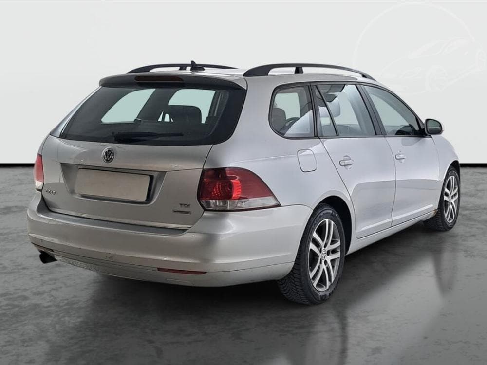 2010 Volkswagen GOLF - 5