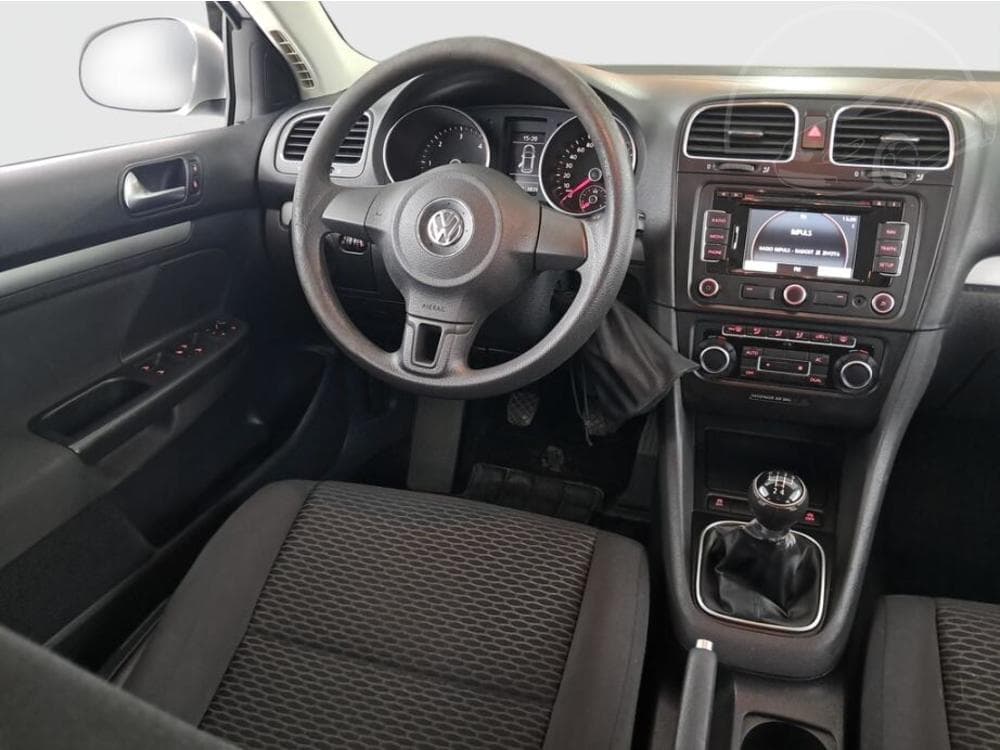 2010 Volkswagen GOLF - 7