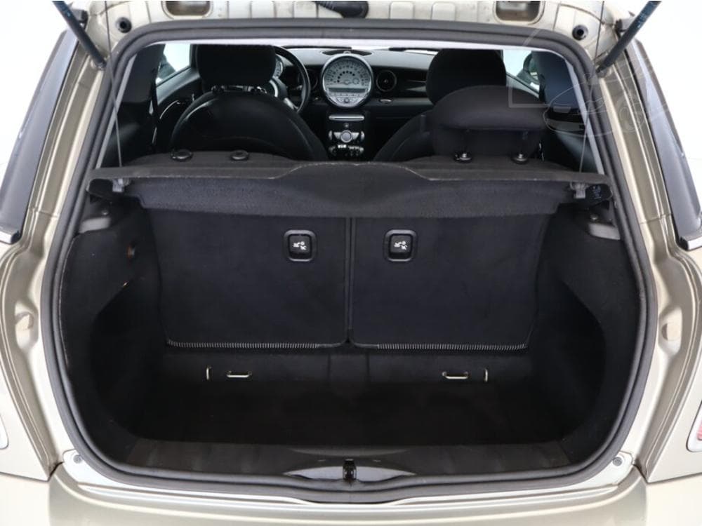 2009 Mini COOPER - 10