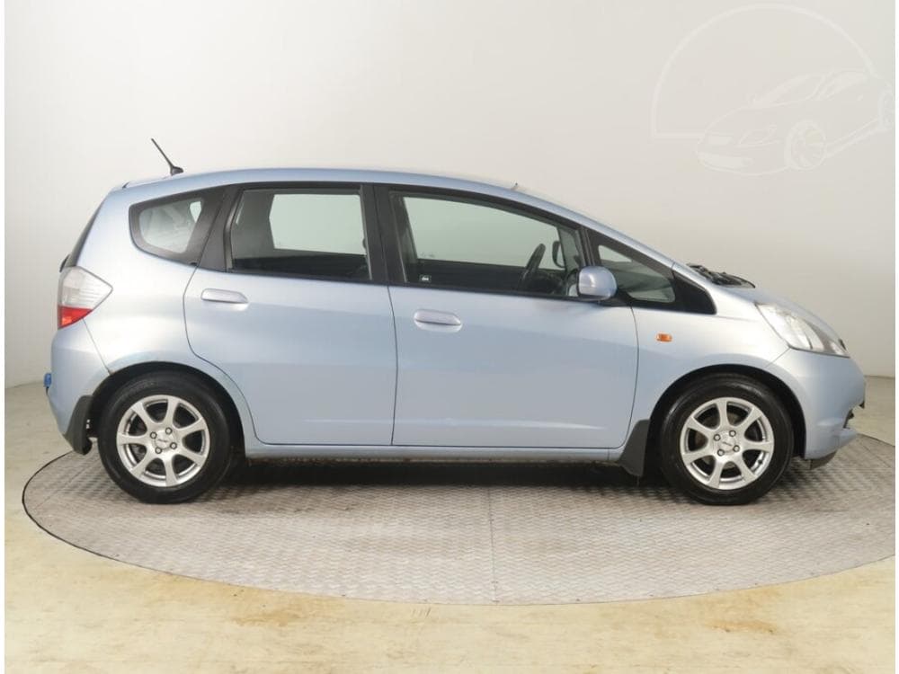 2010 Honda JAZZ - 6
