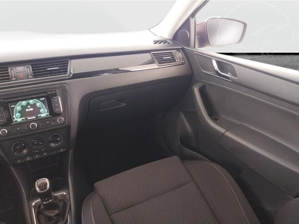 2015 Škoda RAPID - 8