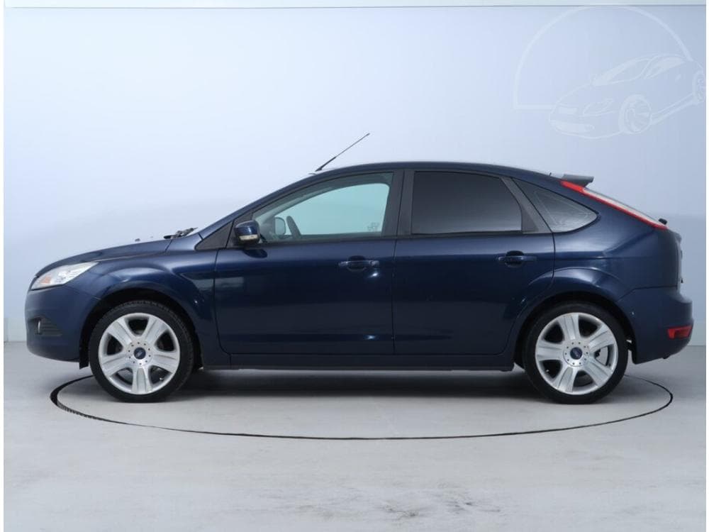 2010 Ford FOCUS - 3