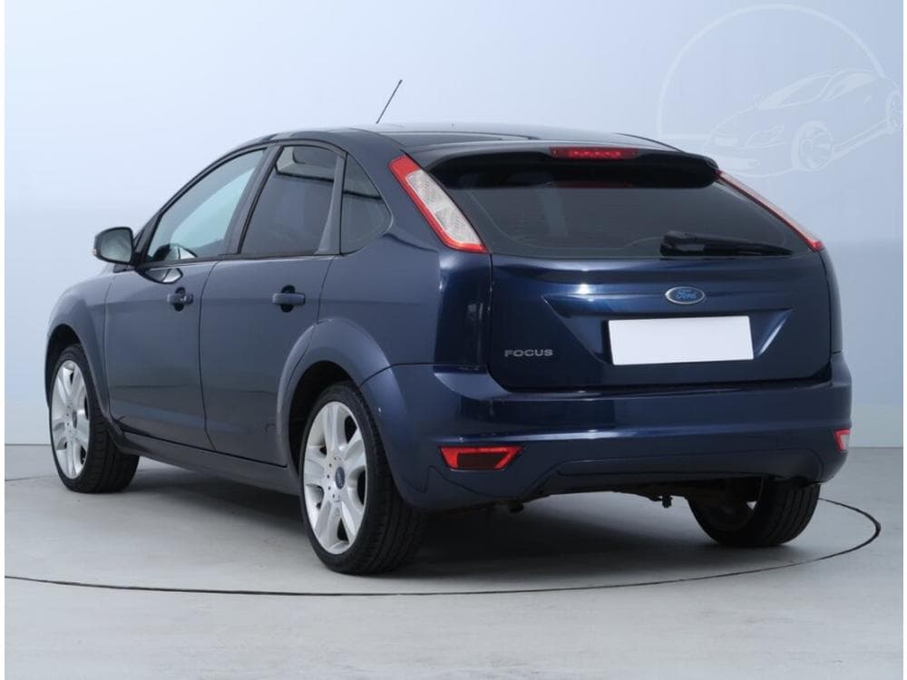 2010 Ford FOCUS - 4