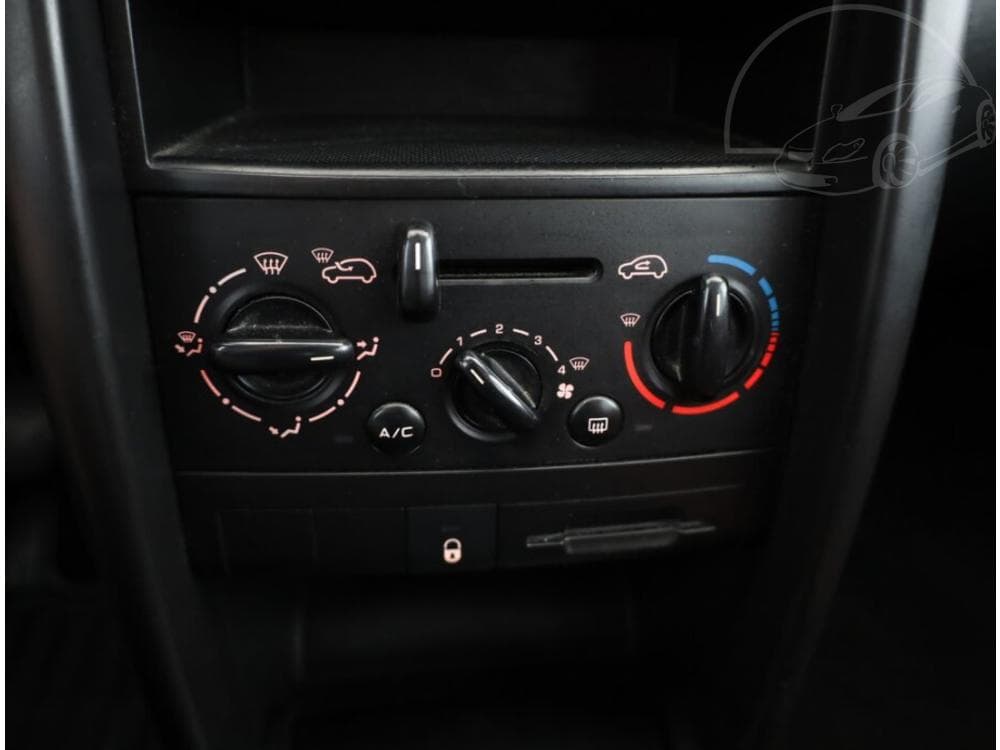 2009 Peugeot 207 - 10