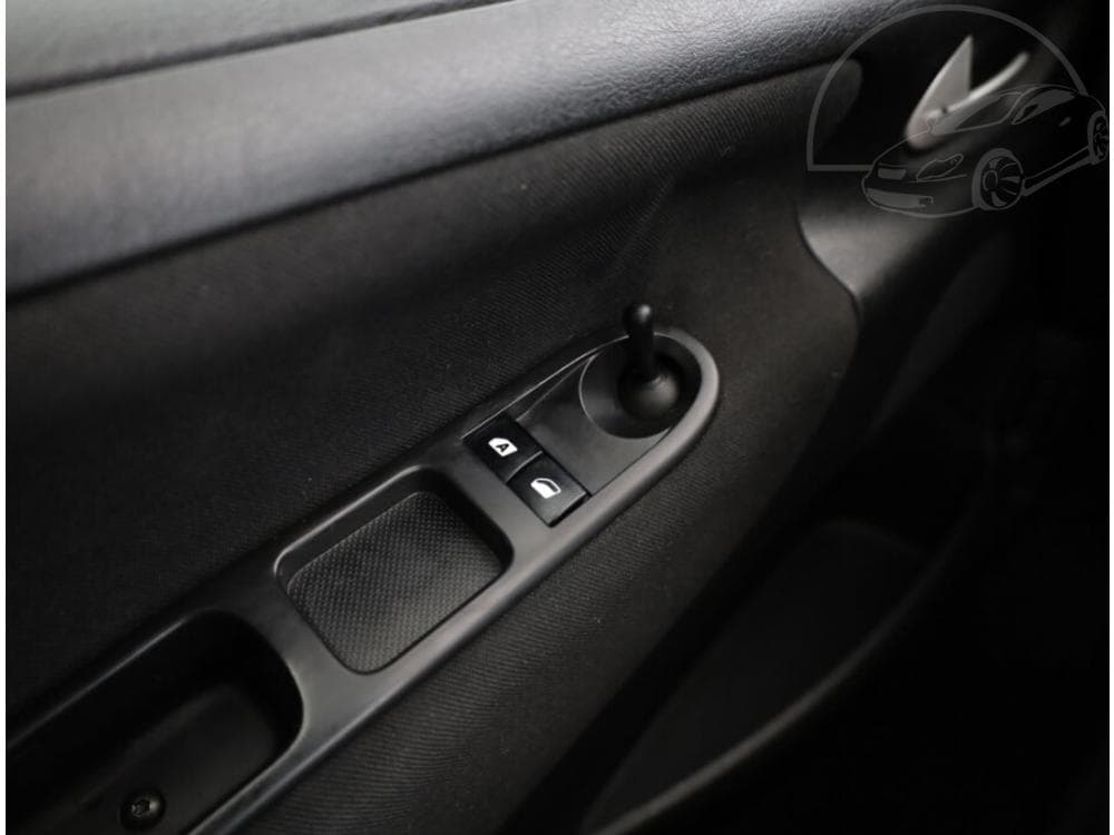 2009 Peugeot 207 - 13