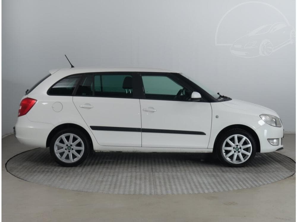2012 Škoda FABIA - 6