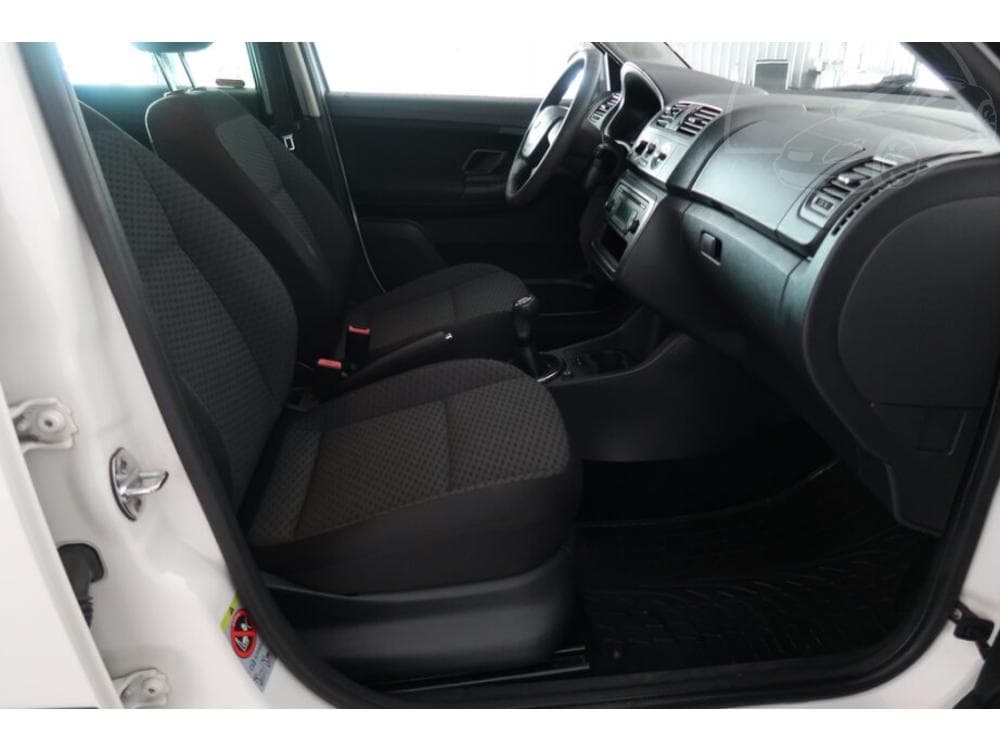 2012 Škoda FABIA - 9