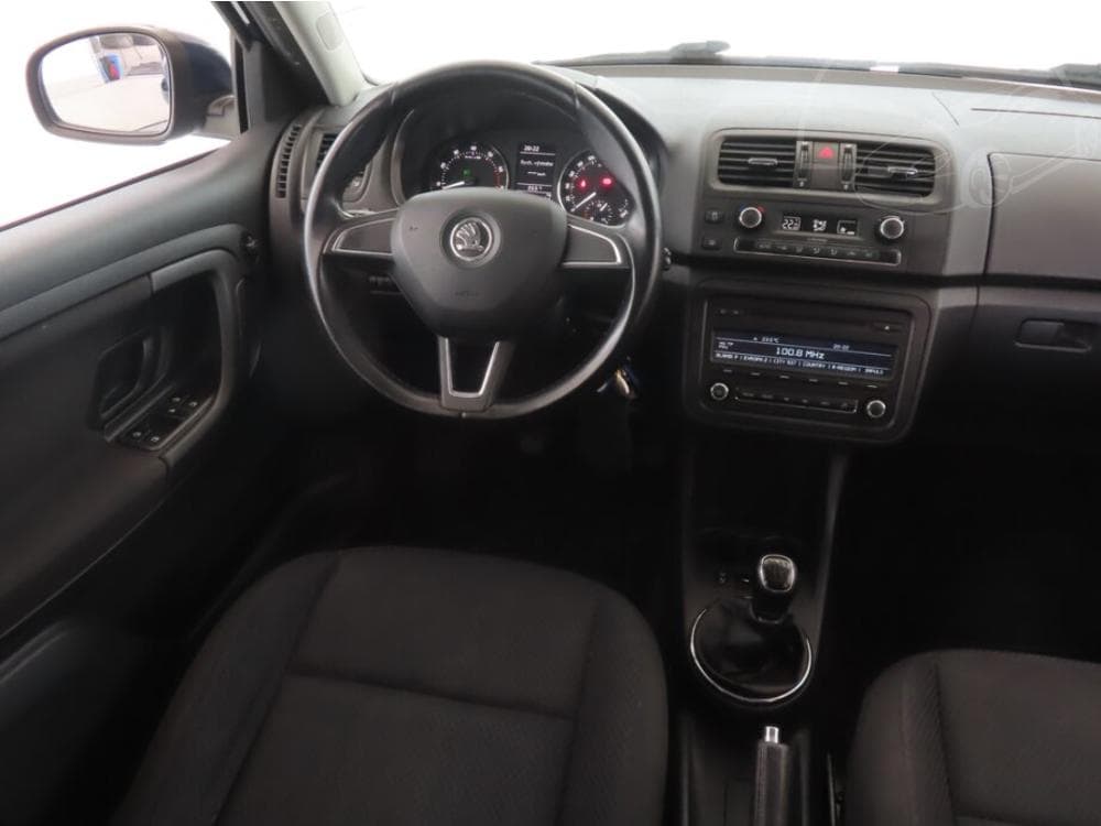 2014 Škoda FABIA - 7