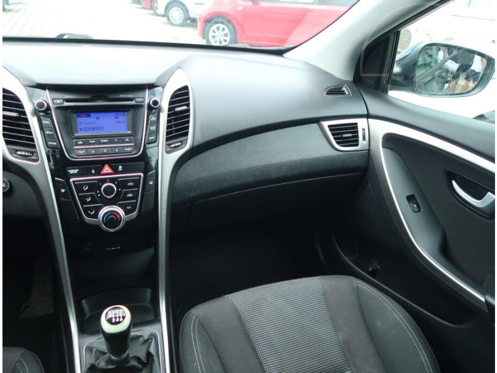 2013 Hyundai i30 - 8