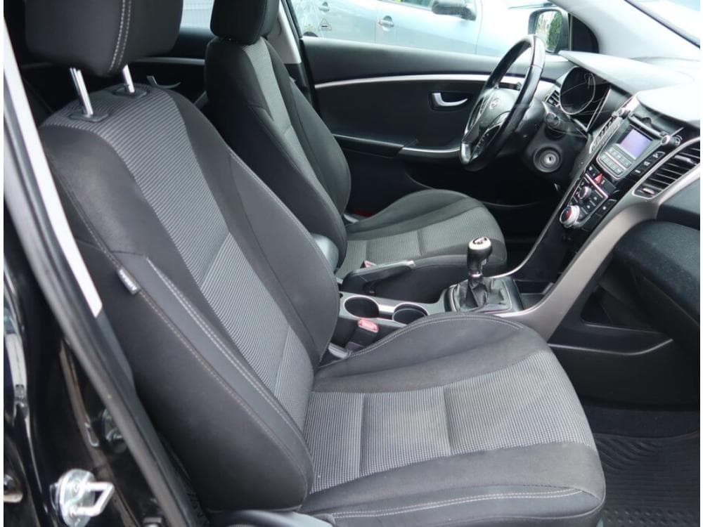 2013 Hyundai i30 - 9
