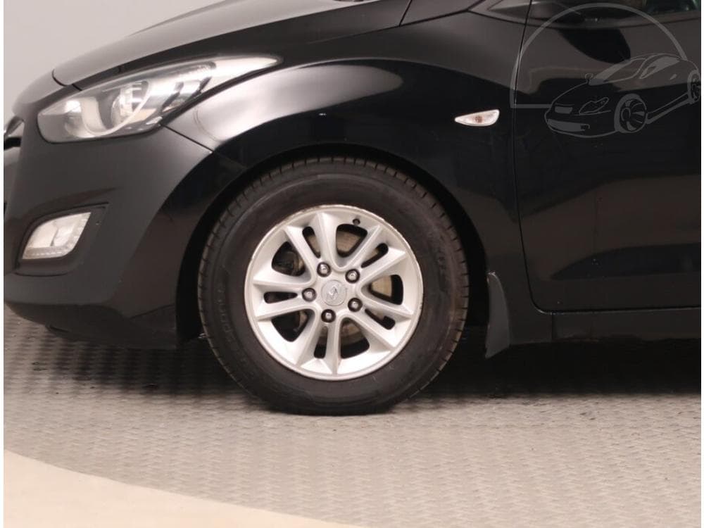 2013 Hyundai i30 - 14