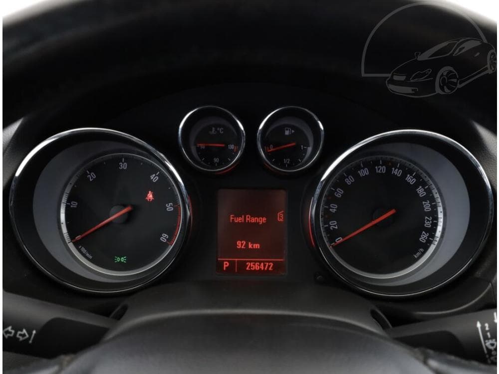 2011 Opel INSIGNIA - 9