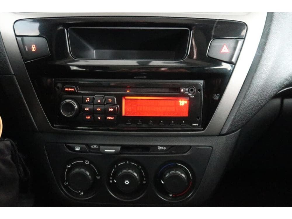 2013 Peugeot 301 - 12