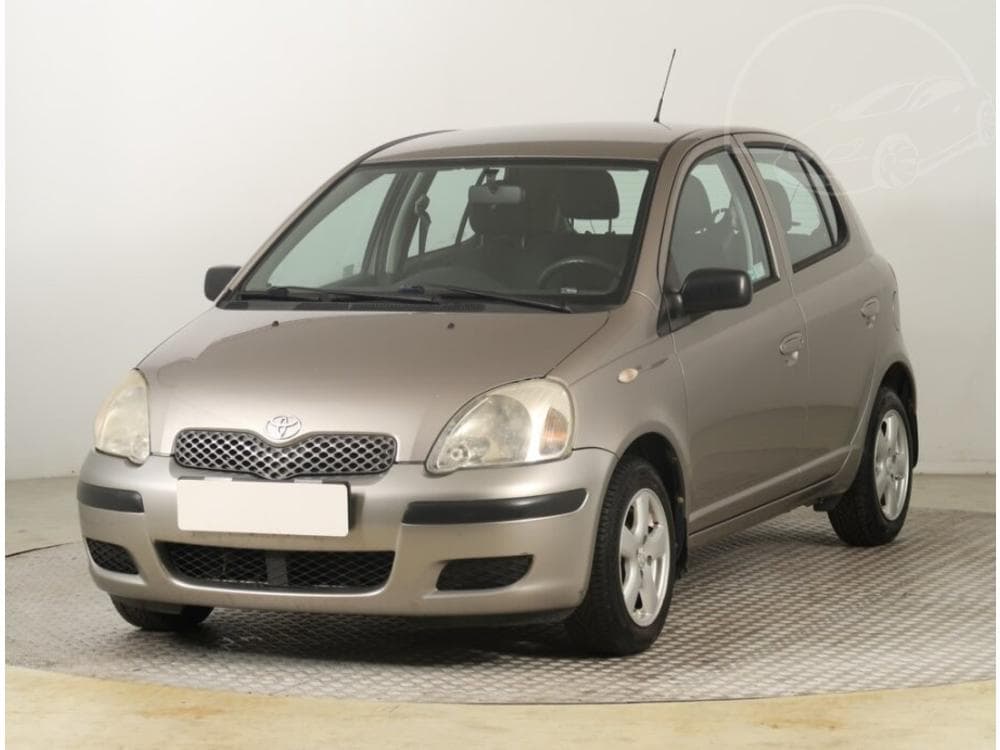 2004 Toyota YARIS - 2