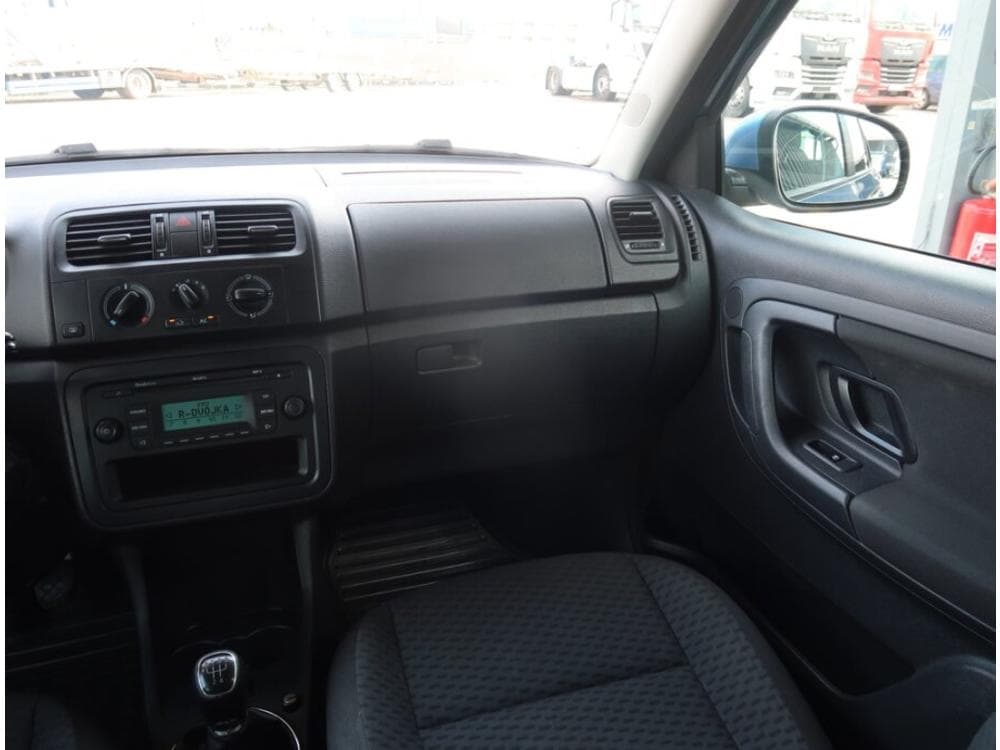 2013 Škoda FABIA - 8
