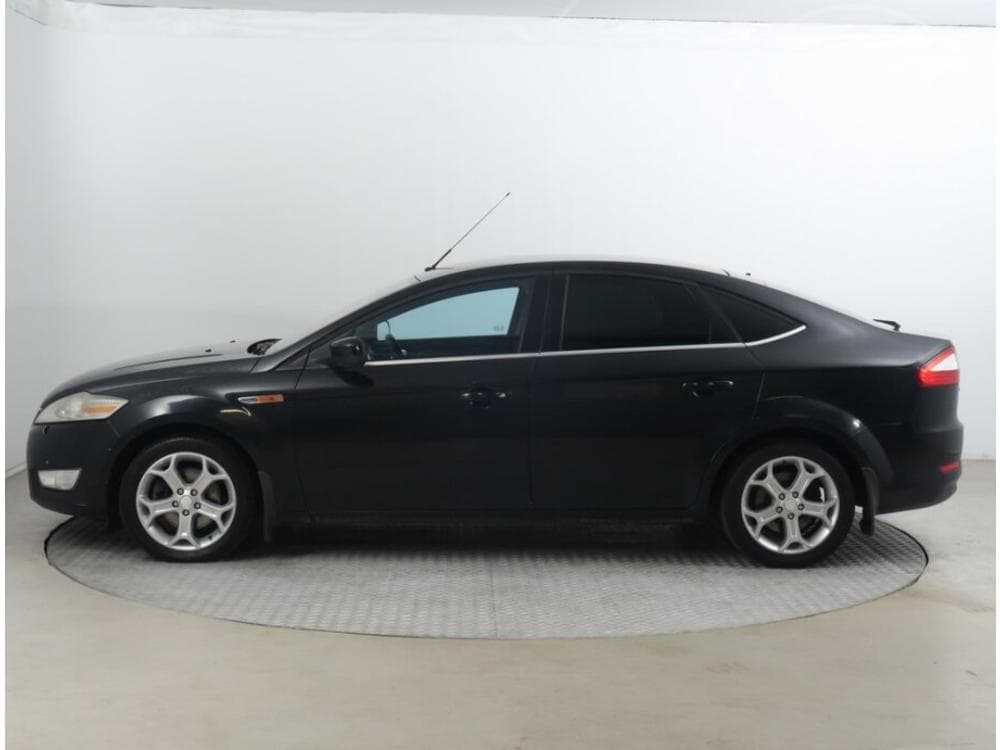 2011 Ford MONDEO - 3