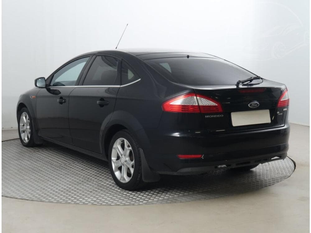2011 Ford MONDEO - 4