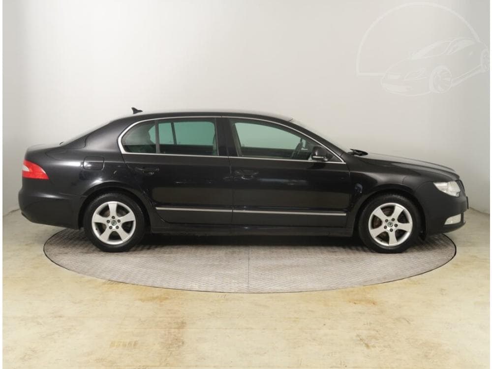 2012 Škoda SUPERB - 6
