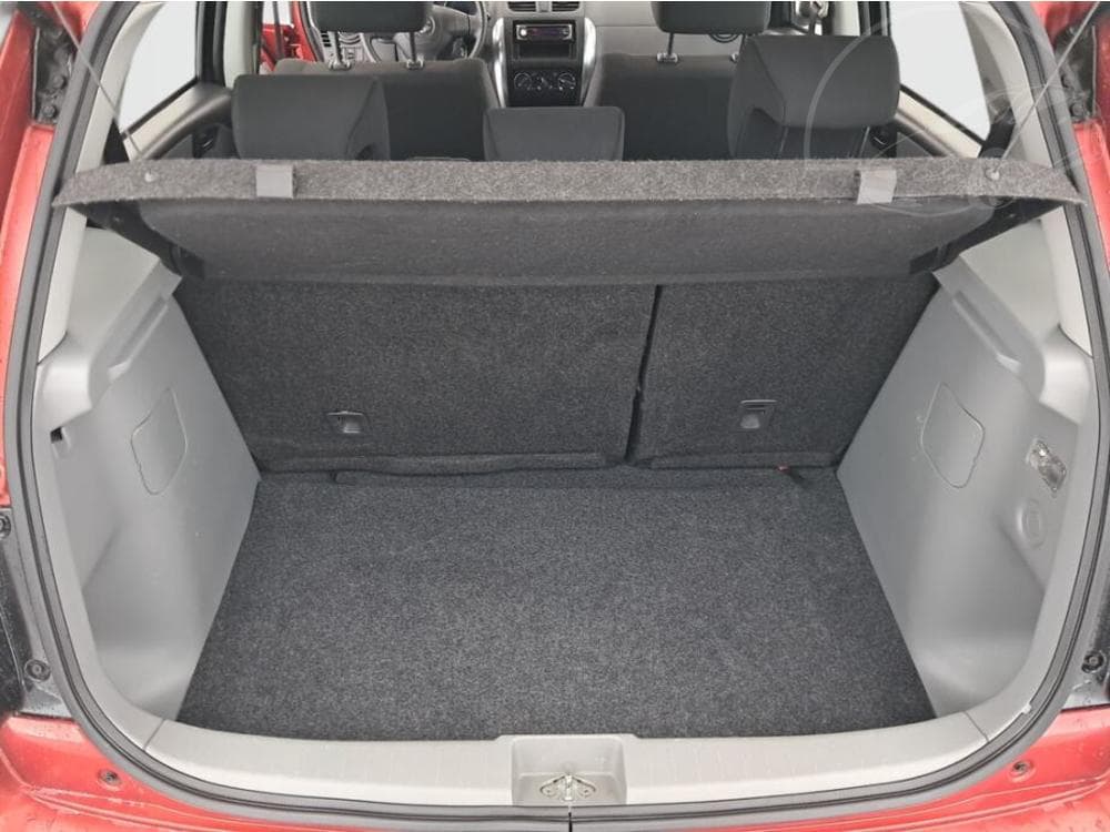 2010 Suzuki SX4 - 13