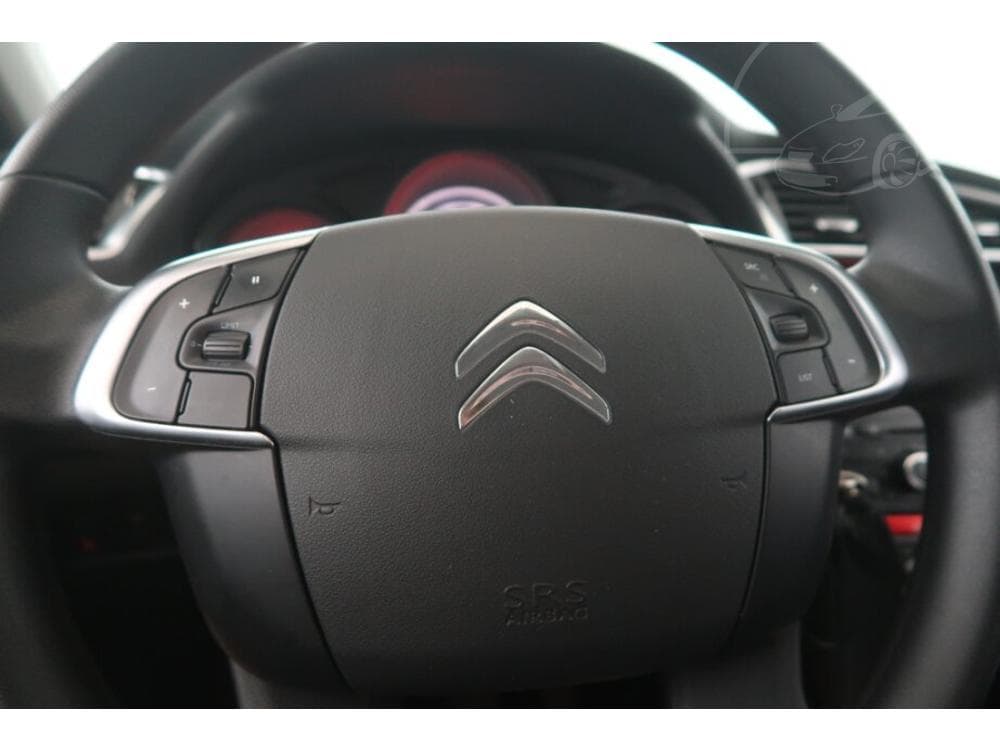 2013 Citroen C4 - 14