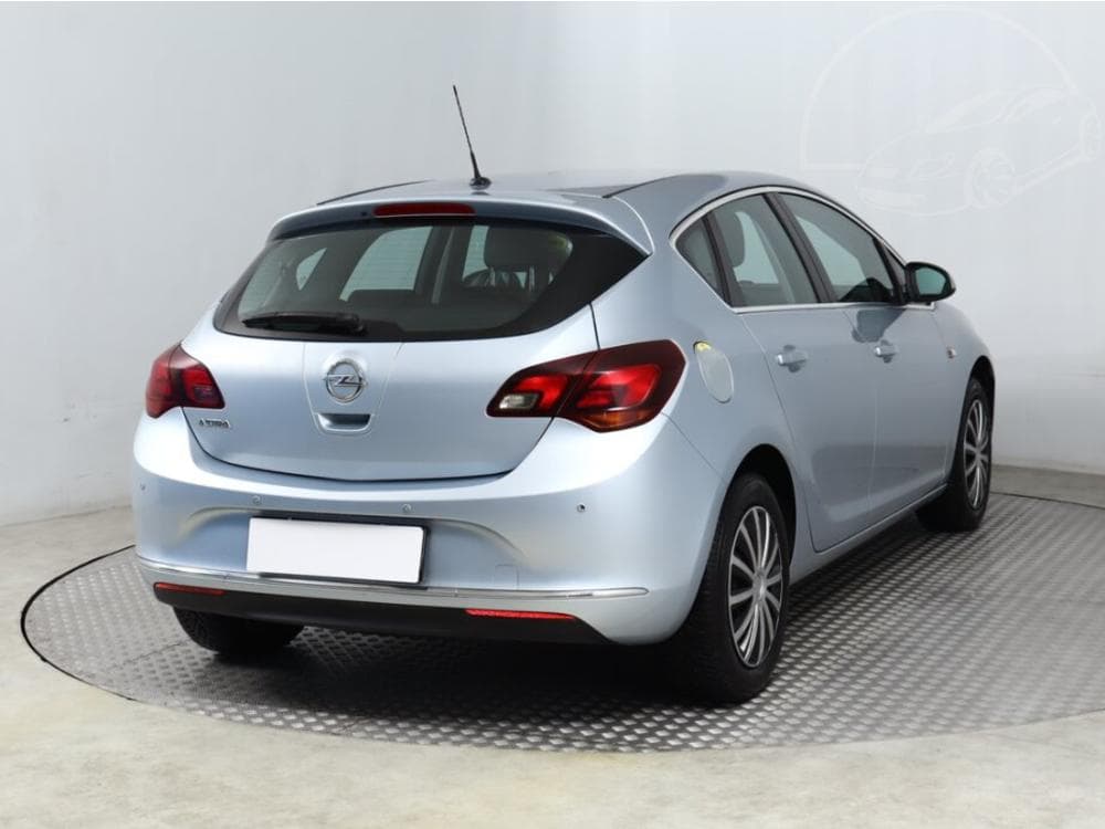 2015 Opel ASTRA - 5
